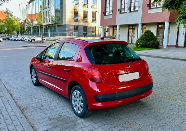 Peugeot 207 cena 10800 przebieg: 185300, rok produkcji 2007 z Gdańsk małe 106